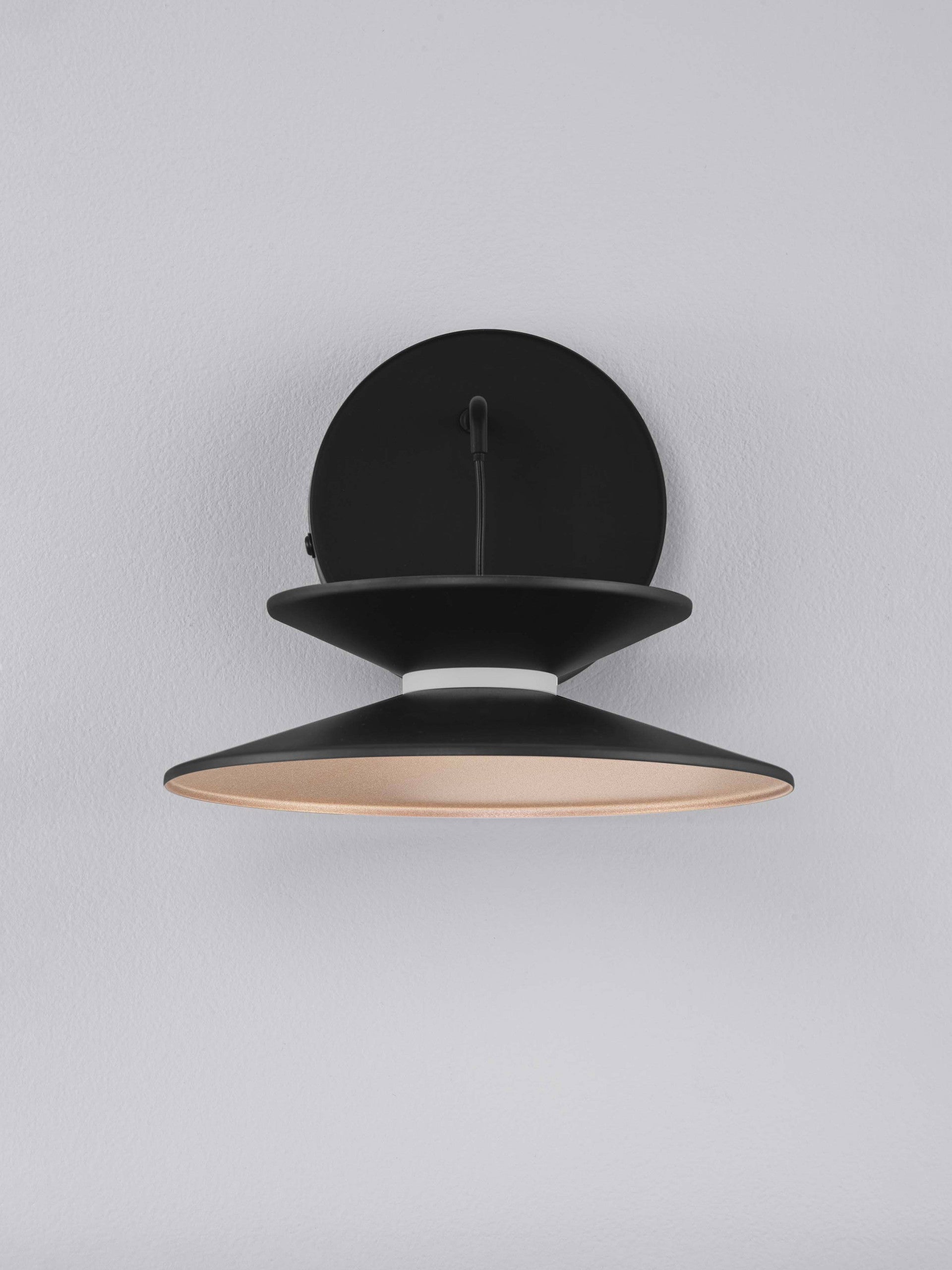 Висящо осветително тяло (пендел) MORFI LED 7W 3000K Пясъчно черен метал и златен акрил ⌀20 W22.5 H15.5см
