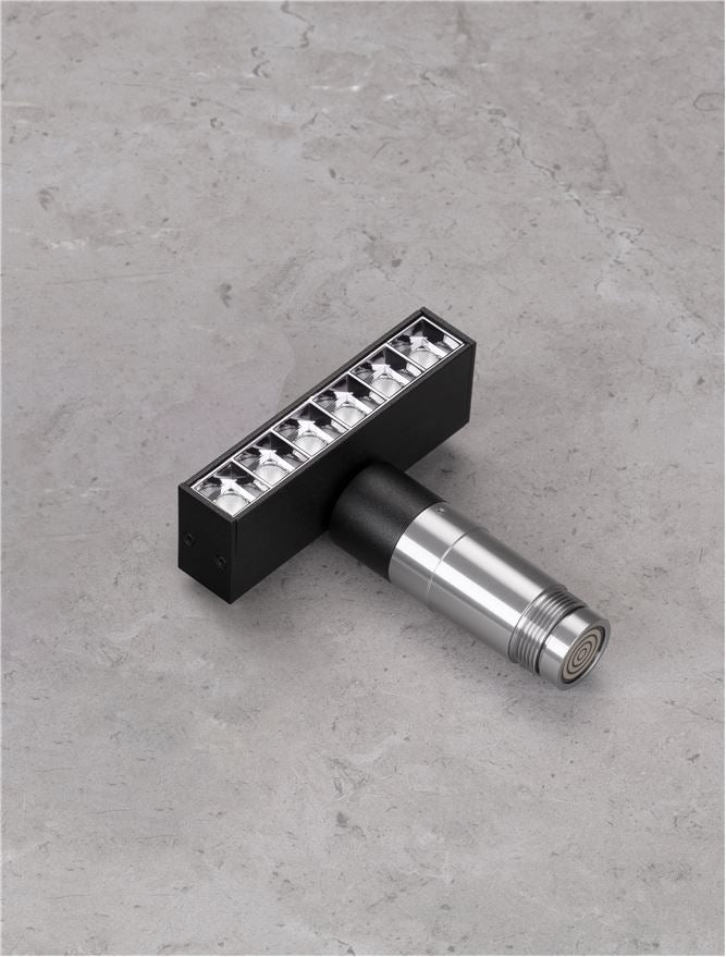 Магнитен спот 48V IMAGINE черен алуминий Adjust Line DALI LED 6W 3000K 48V L136.6 W31 H135мм
