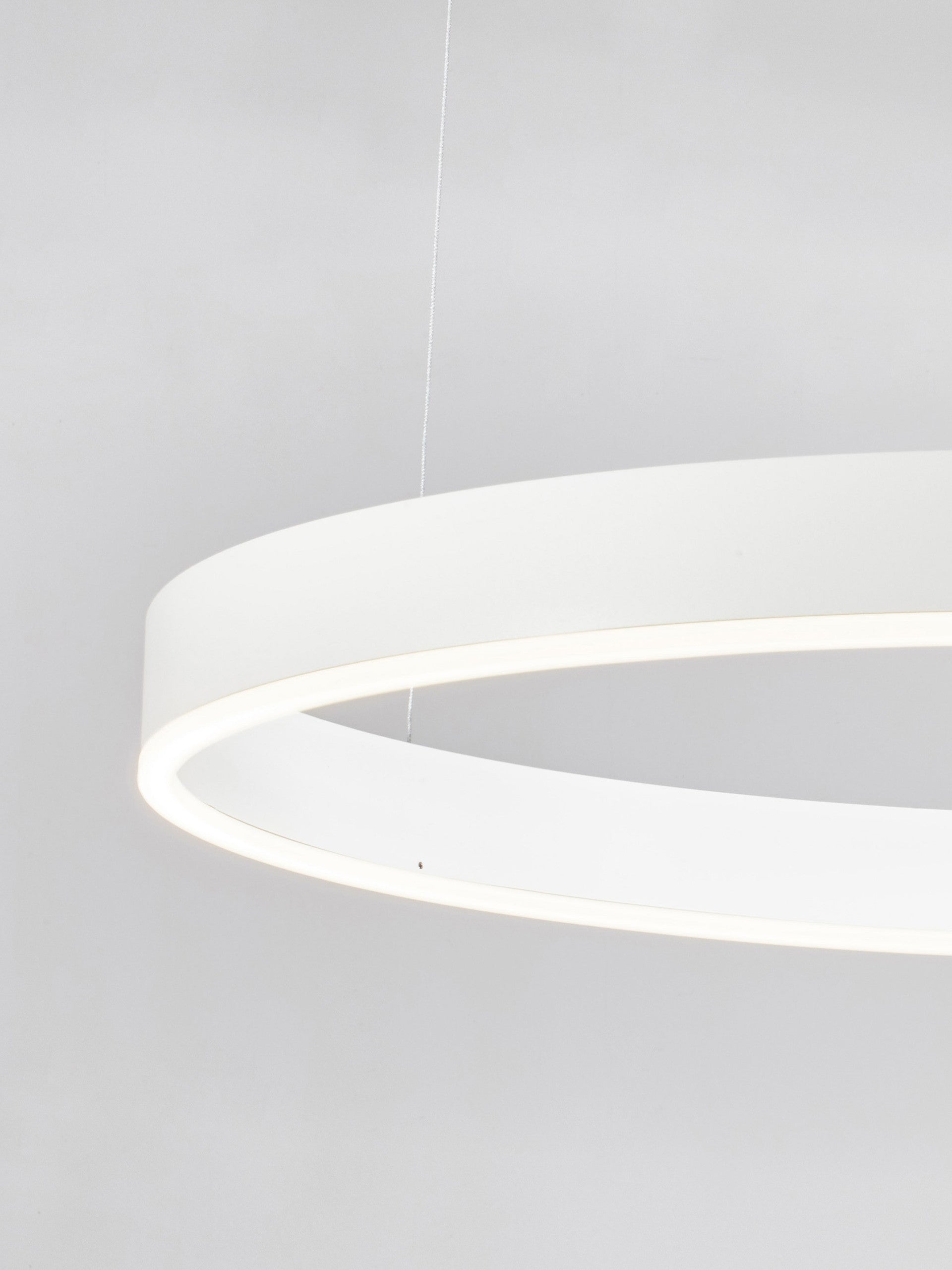 Висящо осветително тяло (пендел) MOTIF 50W LED 2700-6000K Пясъчно бял алуминий акрил