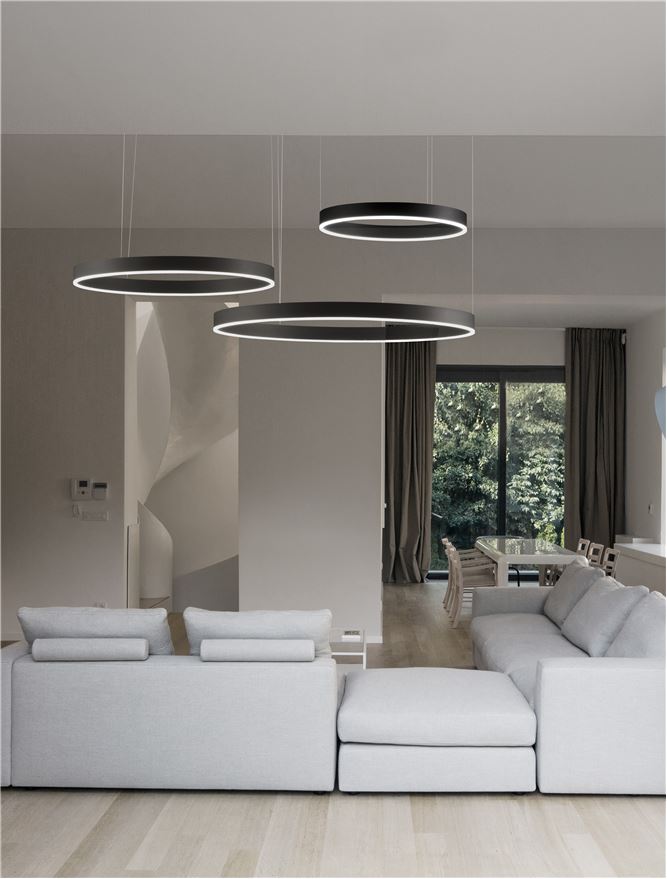Висящо осветително тяло (пендел) MOTIF LED 140W 230V Променлив CCT Пясъчно черен алуминий и акрил Регулируема височина D60-100 H250см