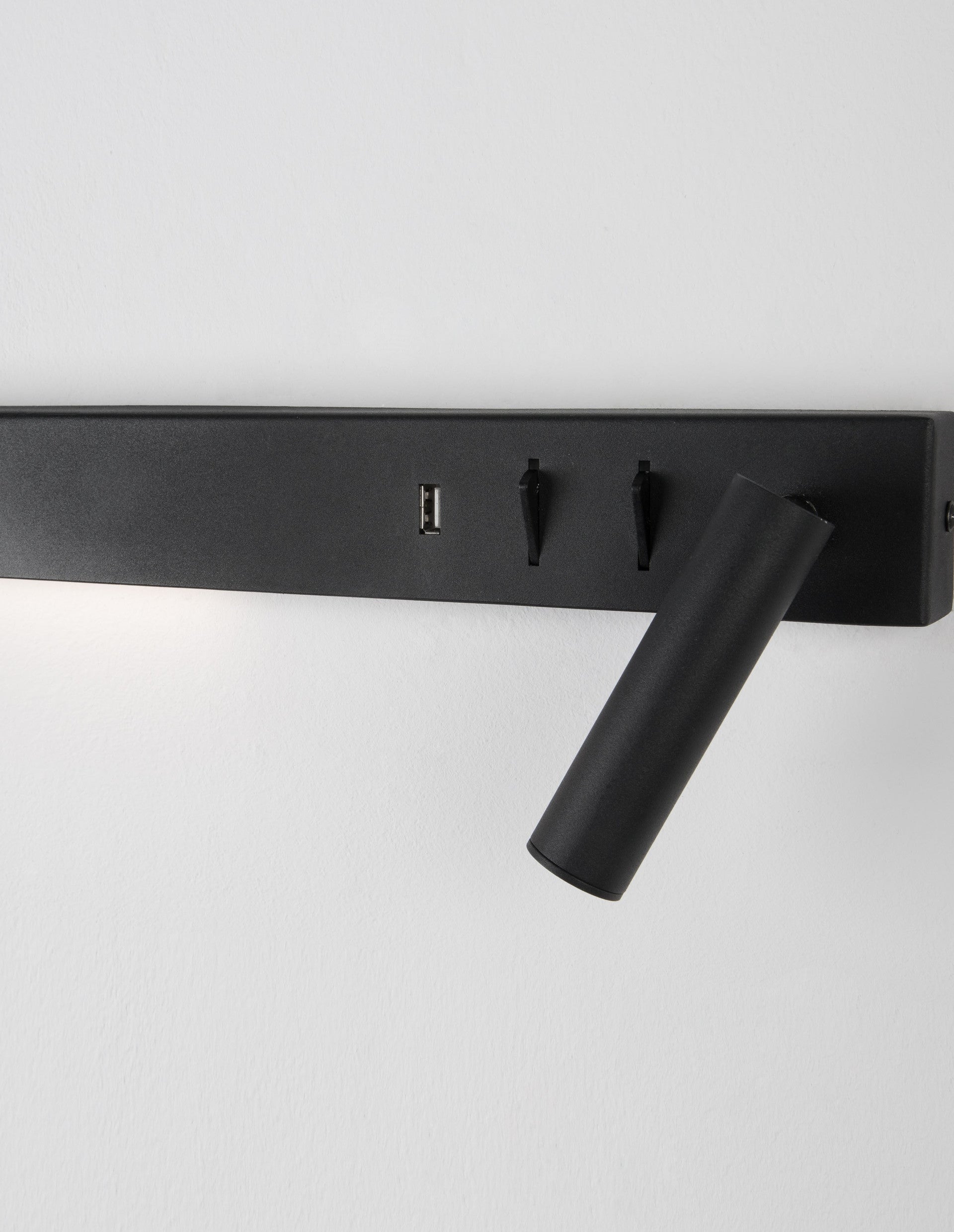 Висящо осветително тяло (пендел) VIDA 5W Пясъчно черен метал с USB и регулируем