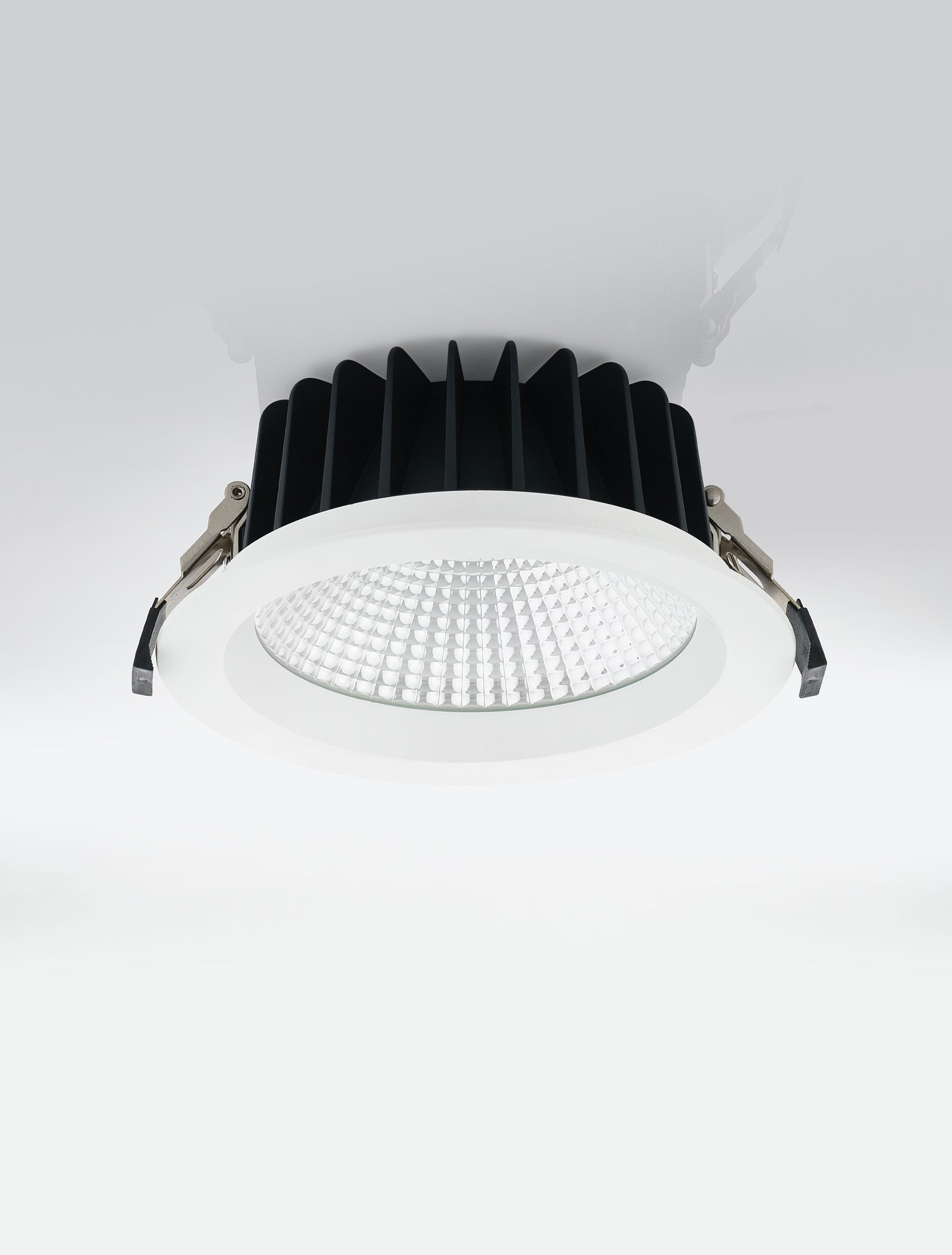 Техническо осветление SPARK 25W LED Алуминий Черен IP54 D19 H7.5см