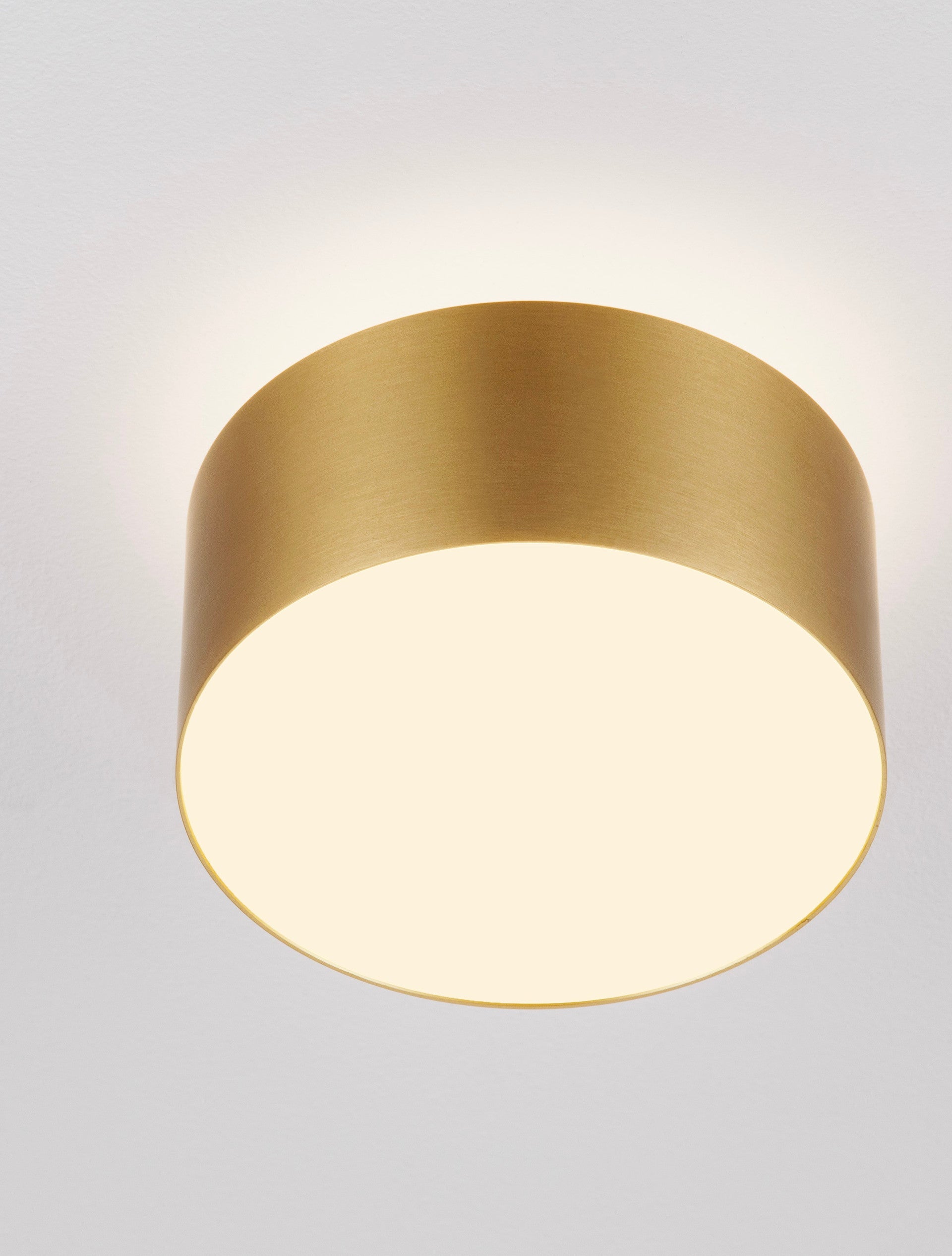 Окачена лампа OZEN 24W LED, матирано злато, алуминий, насочена нагоре-надолу, ⌀14