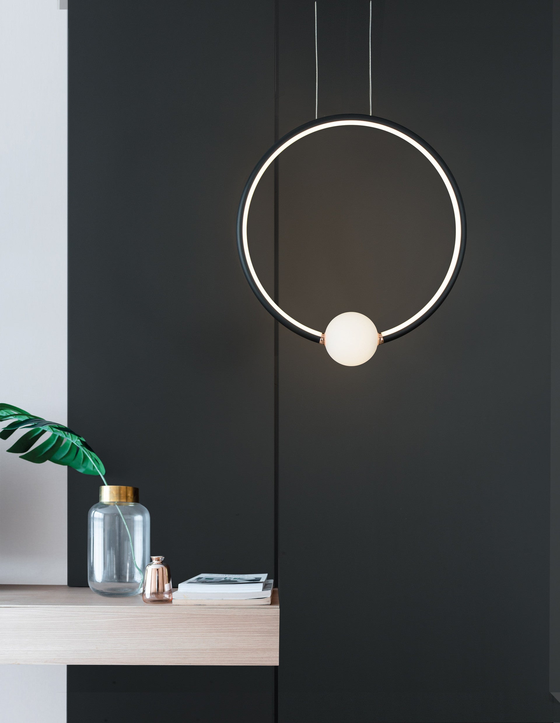 Висящо осветително тяло (пендел) CELIA 29W LED Черен алуминий и опалово стъкло D43 W10 H120см Регулируема височина