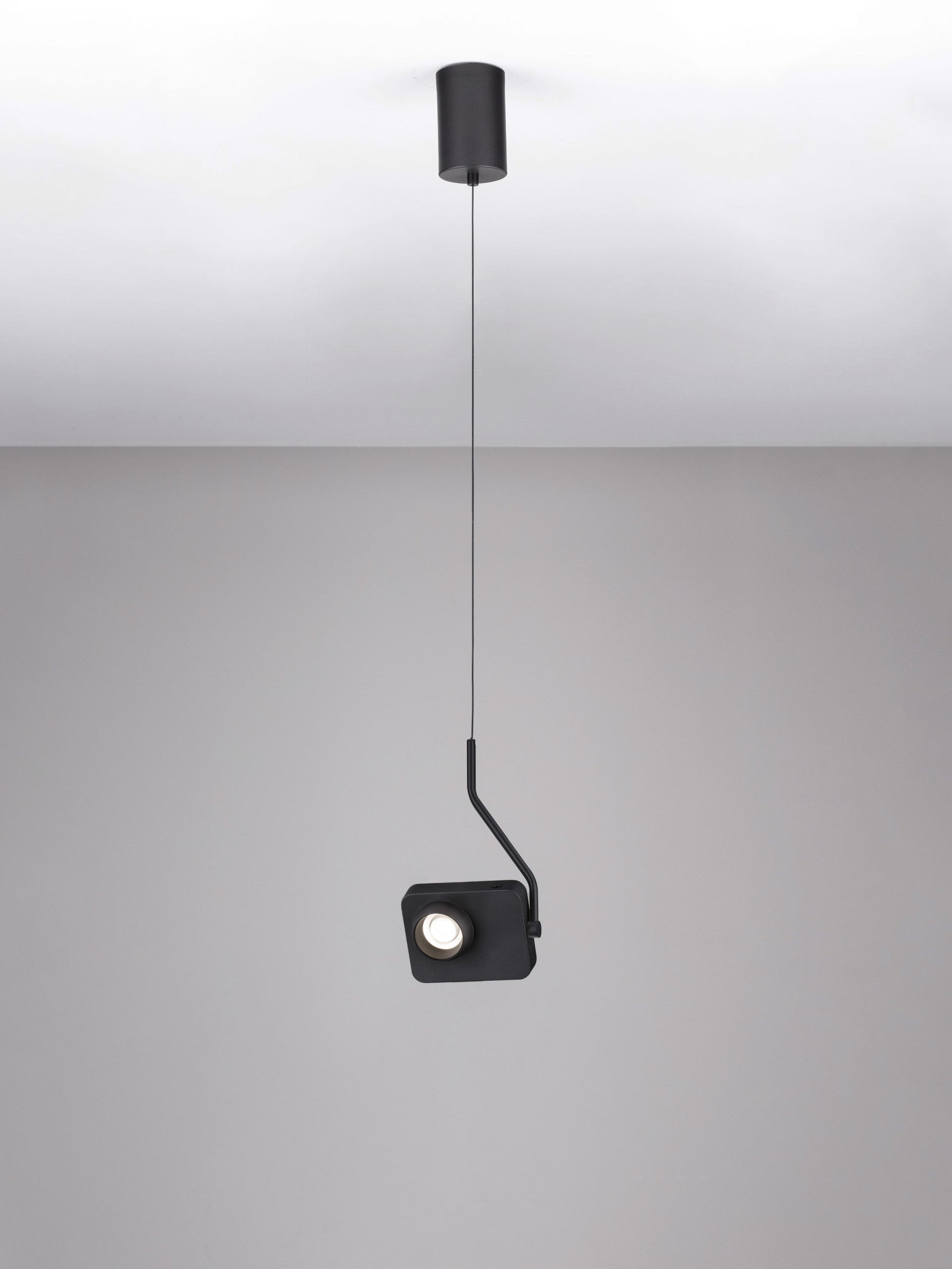 Висящо осветително тяло (пендел) KEDROS LED 9W Триак димируем Тъмен антрацит L14 W11 H270см