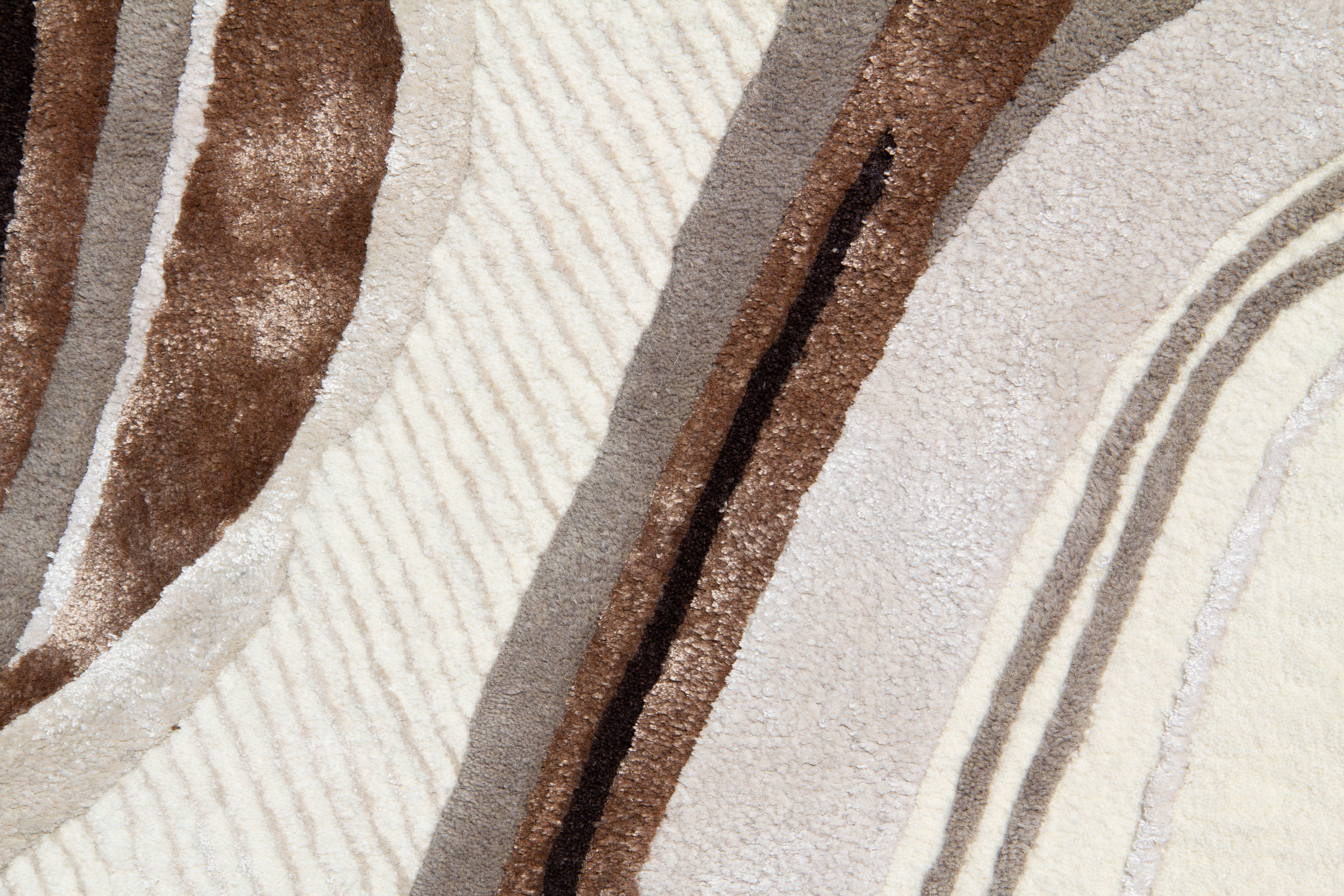 Lava Beige - alternate view