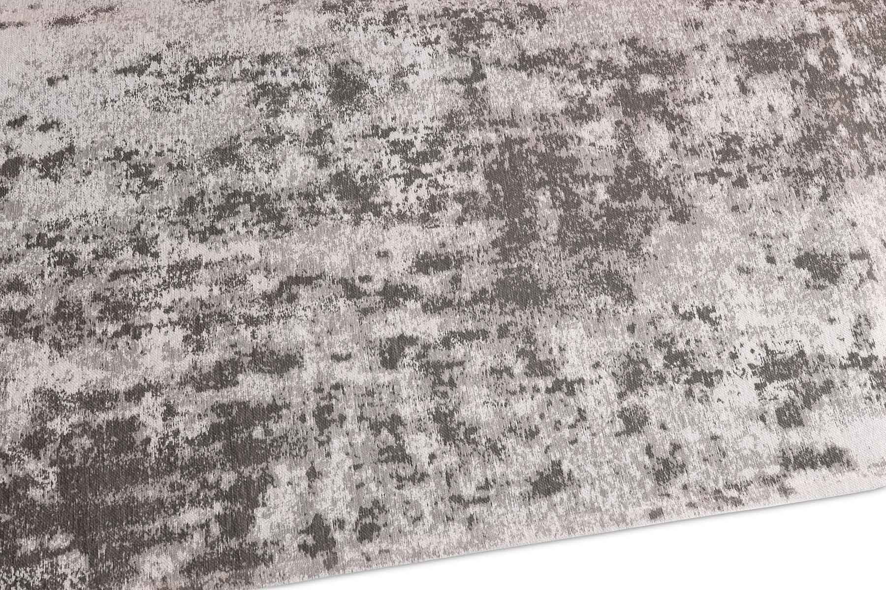 Lyon Grey