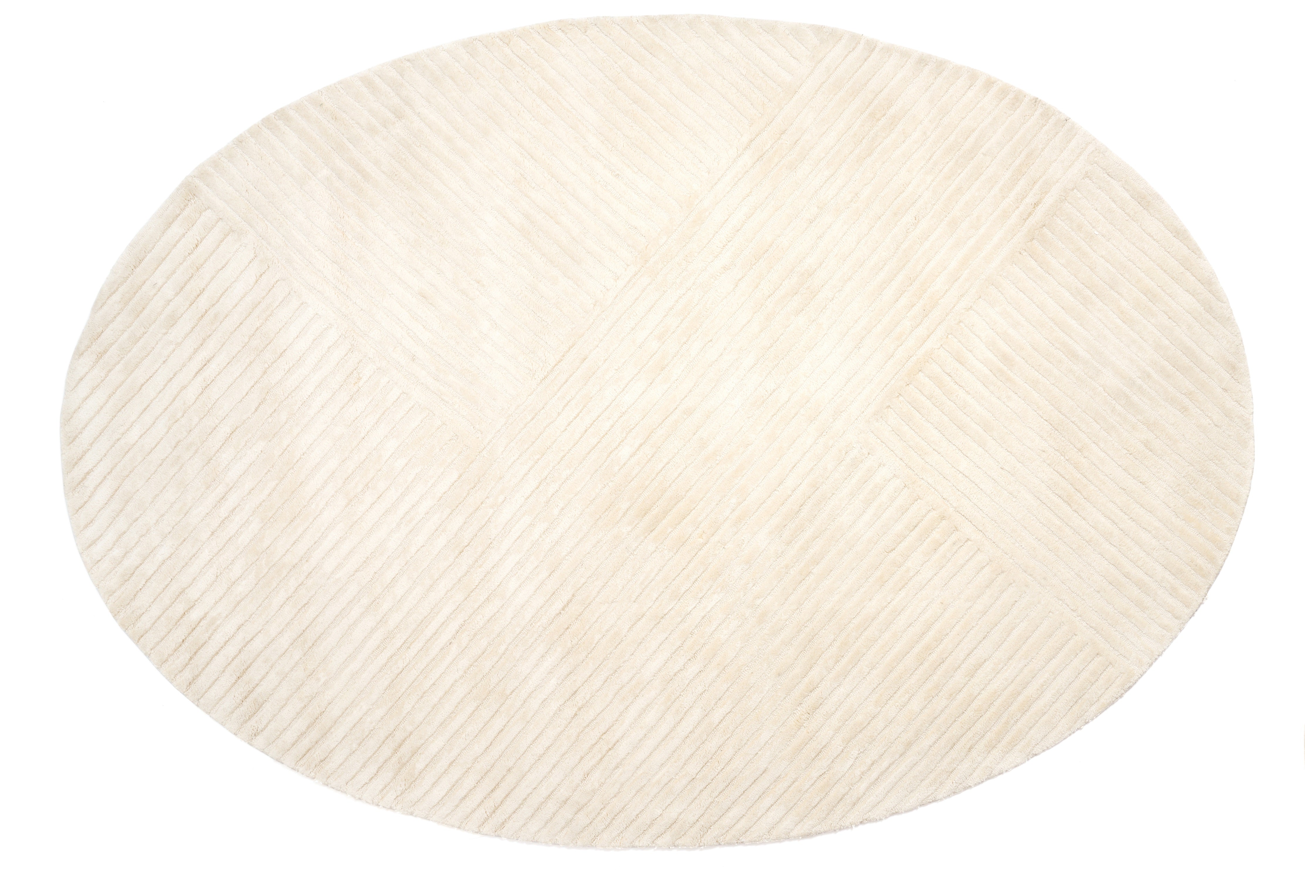 Sierra Ivory Oval - alternate view