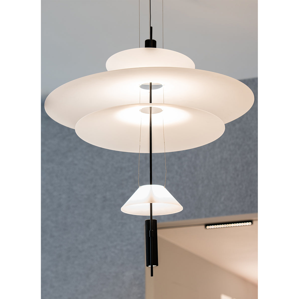 Висящ LED пендел Drone | Дисковиден дизайн | 3000K | 16W