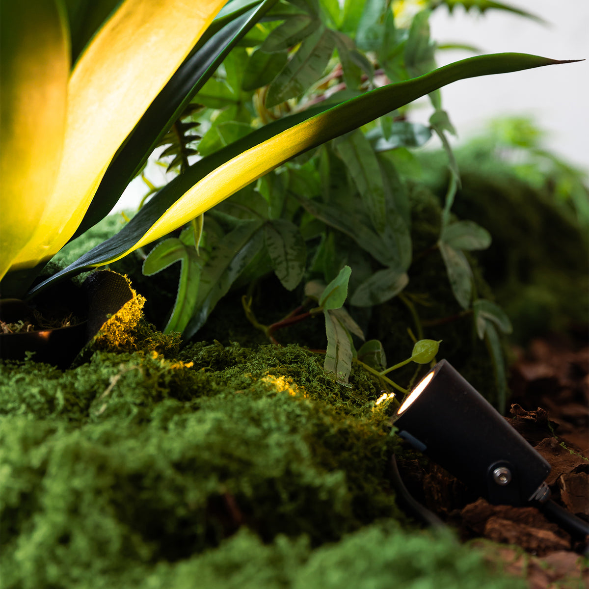 Регулируема градинска LED лампа Ground с лъч 36° (5W)