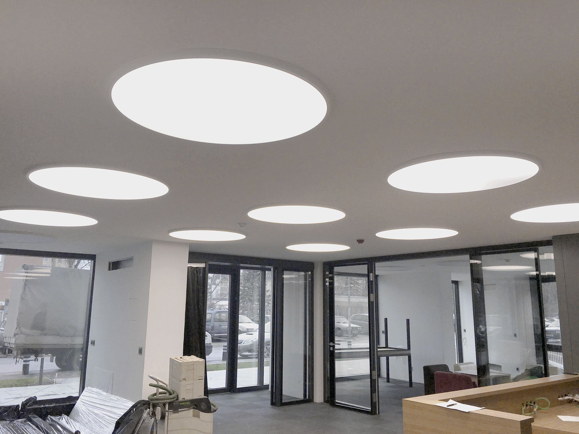 Кръгла LED плафониера Veny M | Ø40-60cm | 3000K | Черна