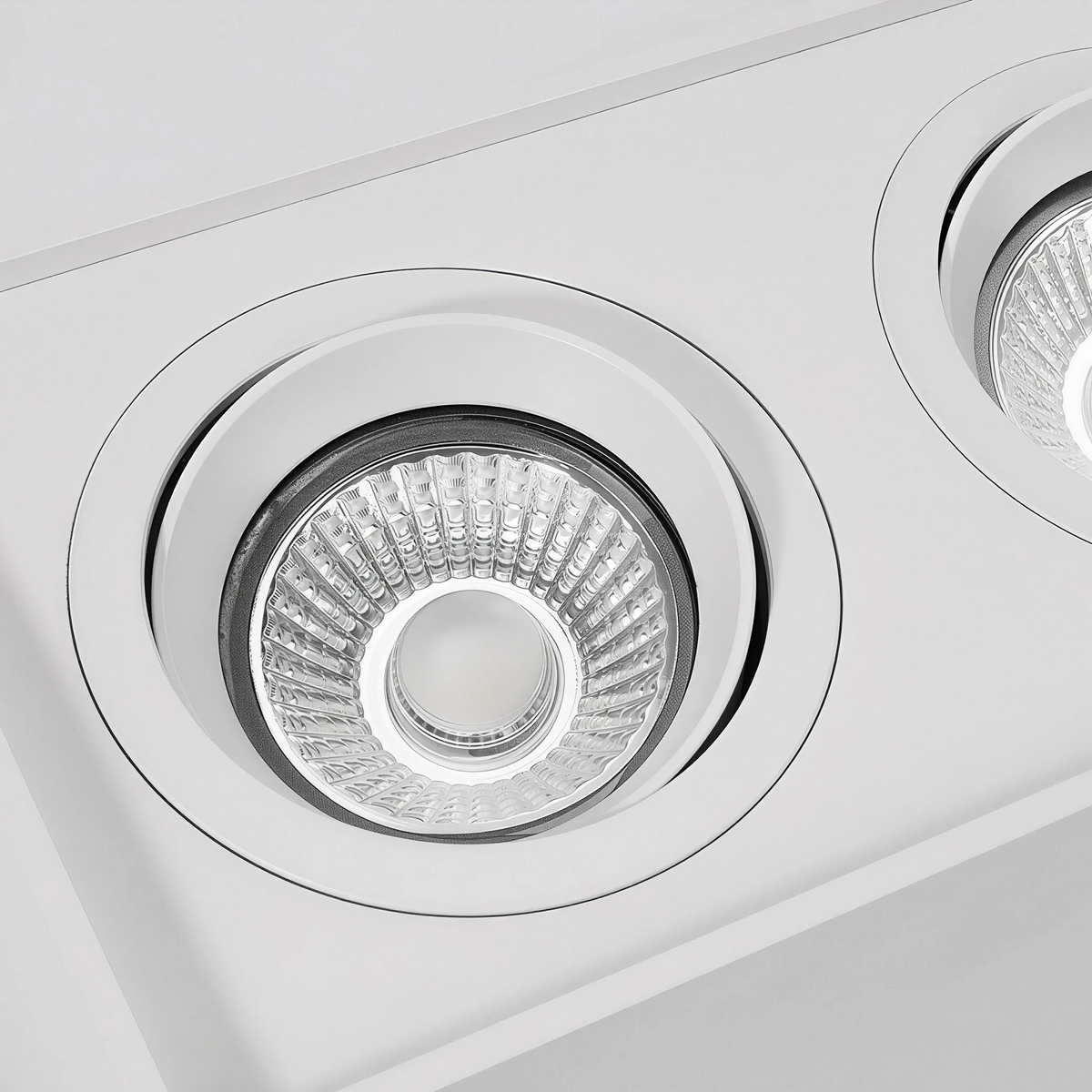 Квадратна LED луна за външен монтаж Bolt SQ | GU10 | 10W
